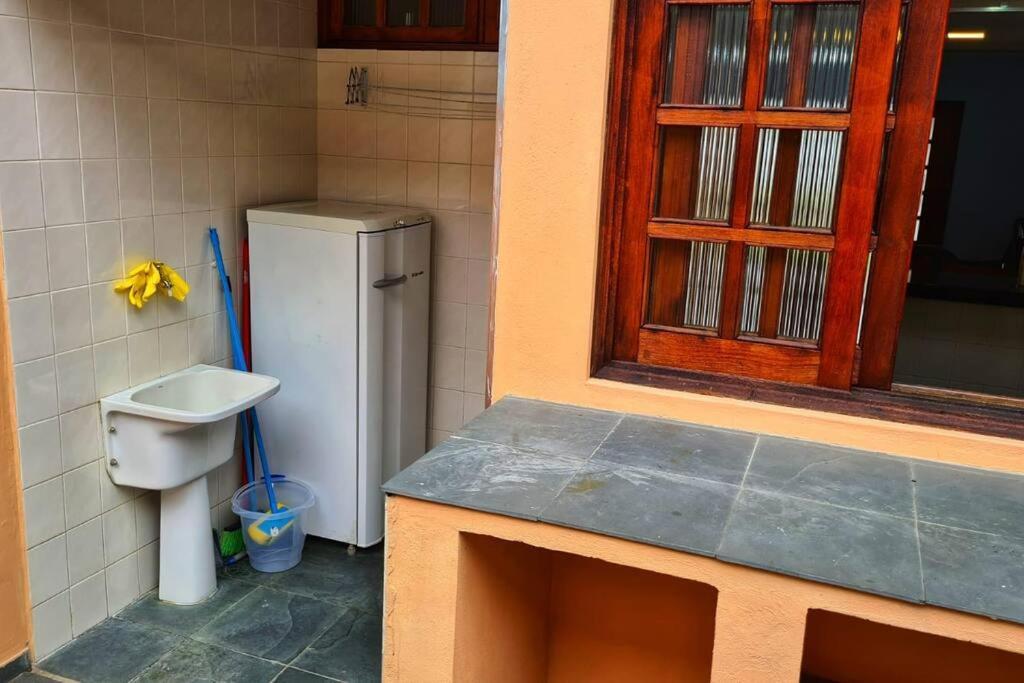 Apartment 100mts Da Com Churrasqueira, Piscina E Wi-fi *